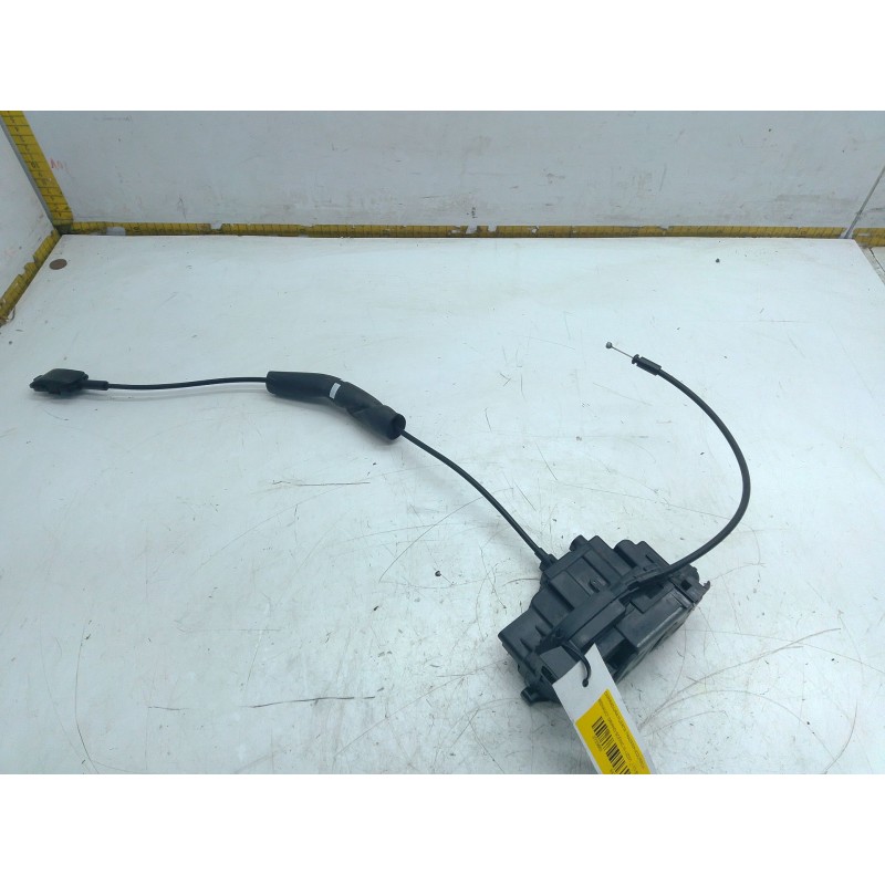 Recambio de cerradura puerta trasera izquierda para renault grand scénic iii (jz0/1_) 1.5 dci referencia OEM IAM 825030032R  
