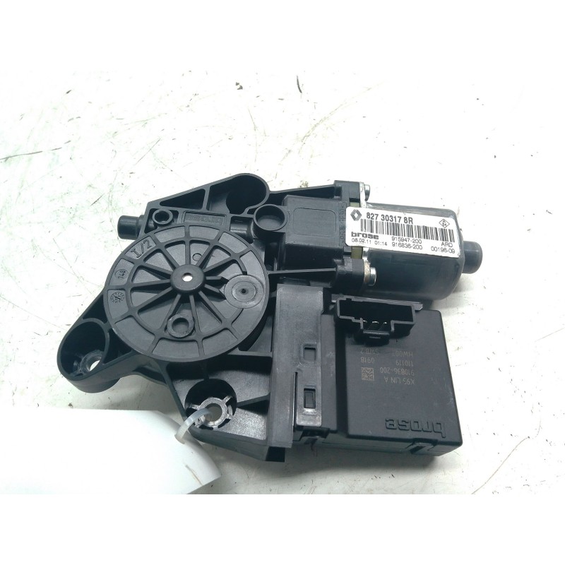 Recambio de motor elevalunas trasero derecho para renault grand scénic iii (jz0/1_) 1.5 dci referencia OEM IAM 827303178R  