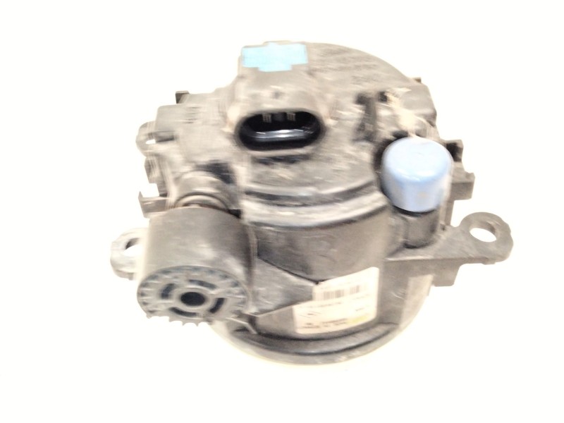 Recambio de faro antiniebla derecho para opel vivaro b autobús (x82) 1.6 cdti (06) referencia OEM IAM 261503971R  