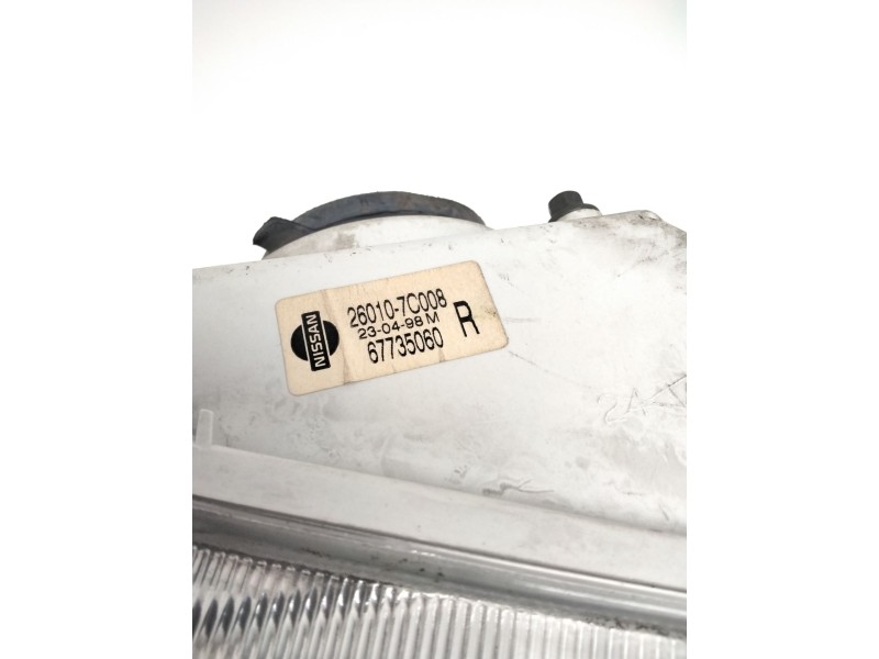 Recambio de faro derecho para » otros... premium 370 26 g 6x2 referencia OEM IAM 260107C008 NISSAN 67735060