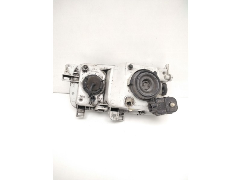 Recambio de faro derecho para » otros... premium 370 26 g 6x2 referencia OEM IAM 260107C008 NISSAN 67735060