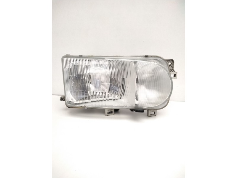 Recambio de faro derecho para » otros... premium 370 26 g 6x2 referencia OEM IAM 260107C008 NISSAN 67735060