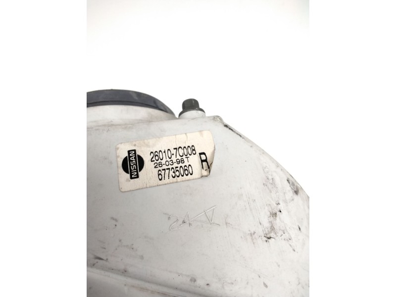 Recambio de faro derecho para » otros... premium 370 26 g 6x2 referencia OEM IAM 260107C008 NISSAN 67735060