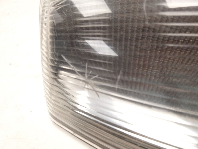 Recambio de piloto delantero izquierdo para renault 19 ii (b/c53_) 1.8 (b/c53y) referencia OEM IAM 7700815977  