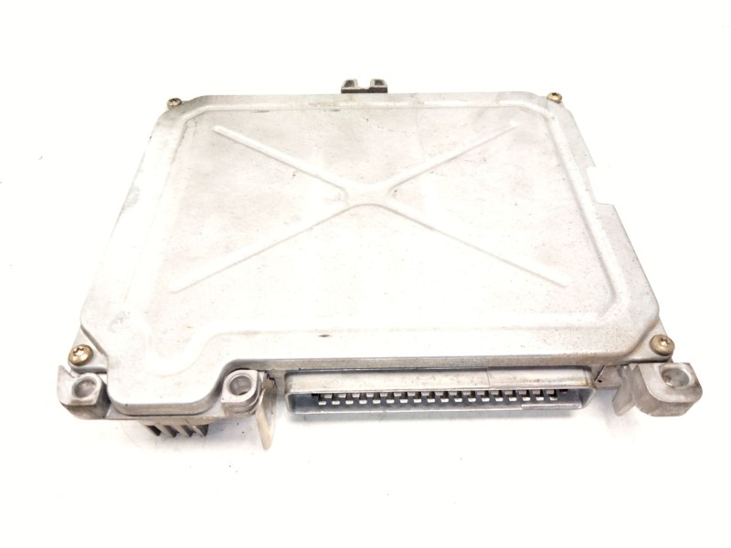 Recambio de centralita motor uce para renault 19 ii (b/c53_) 1.8 (b/c53y) referencia OEM IAM H0M7700851755  