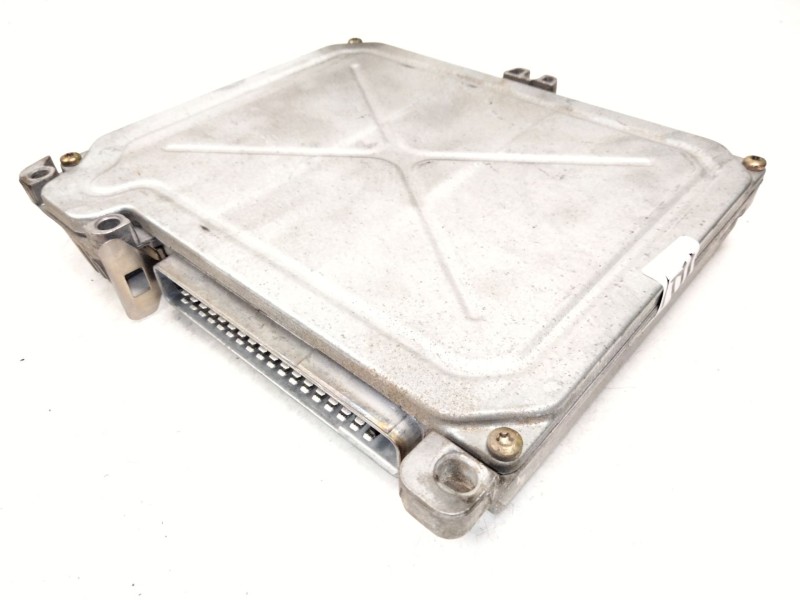 Recambio de centralita motor uce para renault 19 ii (b/c53_) 1.8 (b/c53y) referencia OEM IAM H0M7700851755  