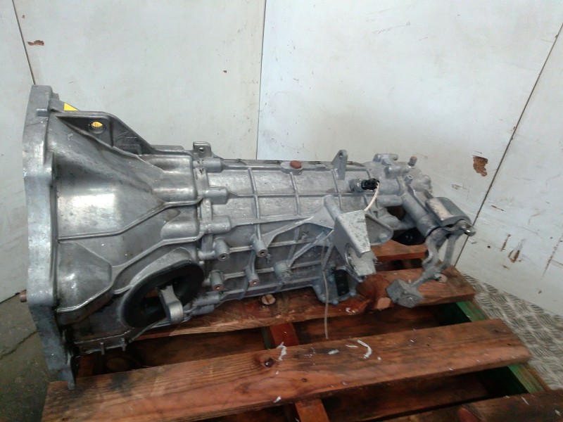 Recambio de caja cambios para iveco daily vi furgoneta 33s11, 35s11, 35c11 referencia OEM IAM 8873773  