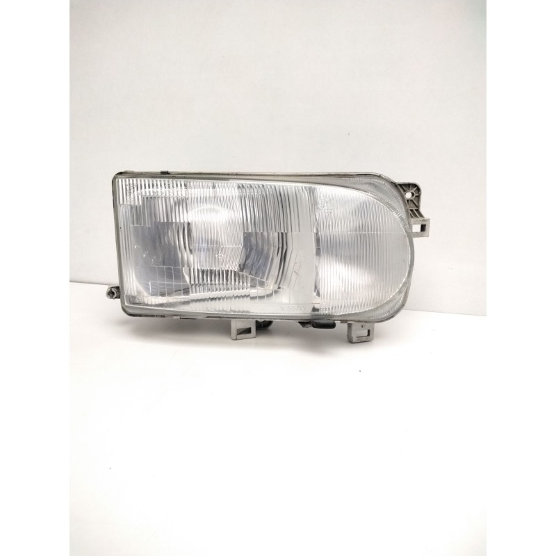 Recambio de faro derecho para » otros... premium 370 26 g 6x2 referencia OEM IAM 260107C008 NISSAN 67735060