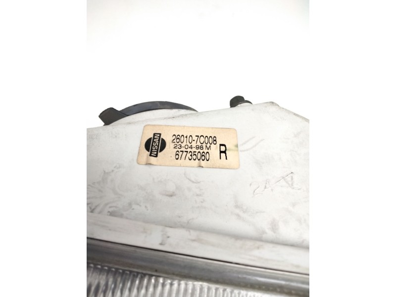 Recambio de faro derecho para » otros... premium 370 26 g 6x2 referencia OEM IAM 260107C008 NISSAN 67735060