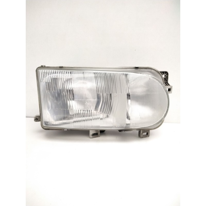 Recambio de faro derecho para » otros... premium 370 26 g 6x2 referencia OEM IAM 260107C008 NISSAN 67735060