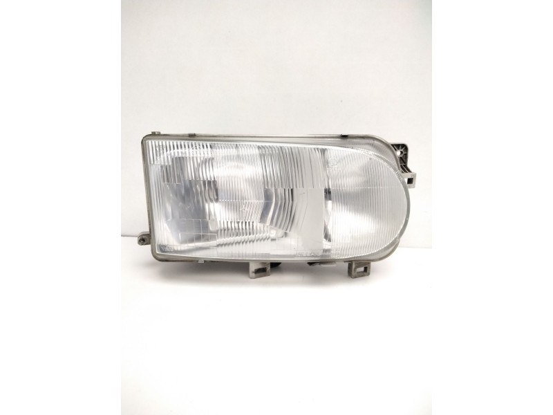 Recambio de faro derecho para » otros... premium 370 26 g 6x2 referencia OEM IAM 260107C008 NISSAN 67735060