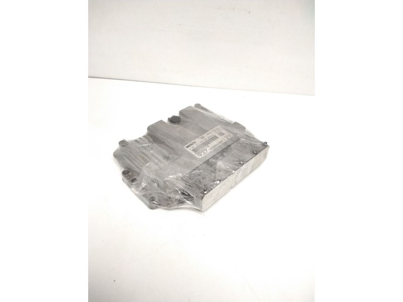 Recambio de centralita motor uce para alfa romeo 147 (190) 1.9 jtd 120 collezione referencia OEM IAM 55206270 0281012882 4D34A3A