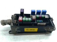 Recambio de caja fusibles para renault maxity referencia OEM IAM 17311091100  