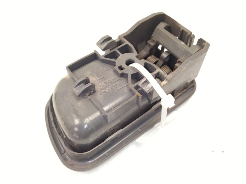 Recambio de maneta interior delantera izquierda para nissan pick up (d22) 2.5 di referencia OEM IAM   