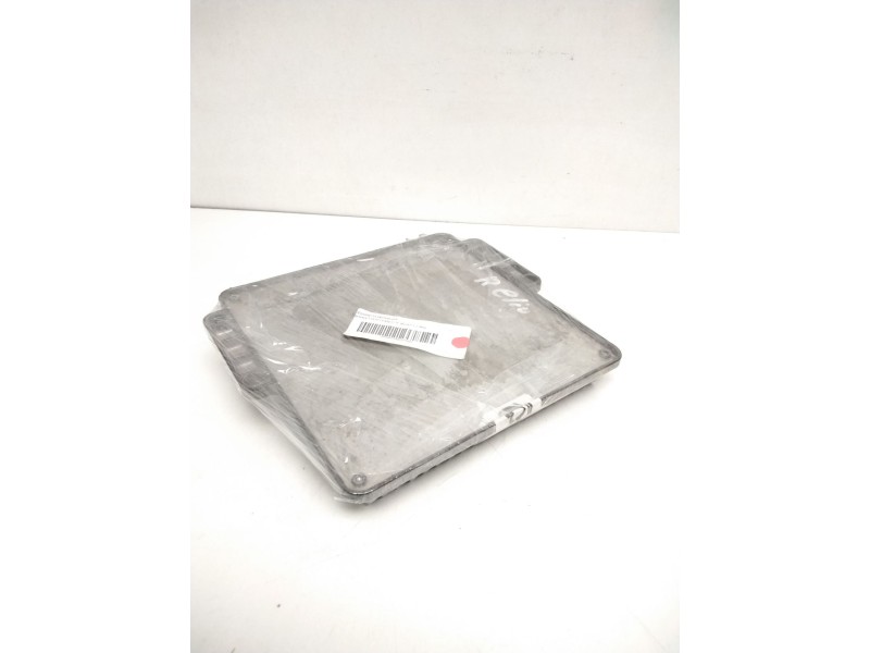 Recambio de centralita motor uce para renault clio i fase i+ii (b/c57) 1.2 alize referencia OEM IAM 7700101909 7700868295 216169