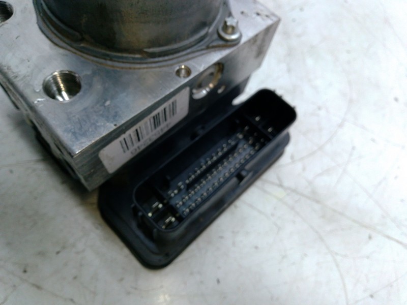 Recambio de abs para volvo xc40 (536) t2 referencia OEM IAM 32281471  