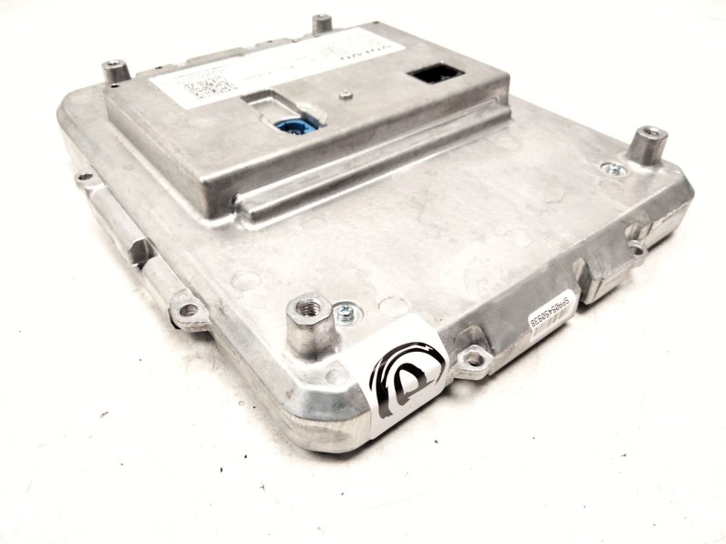 Recambio de pantalla multifuncion para volvo xc40 (536) t2 referencia OEM IAM 31682851  