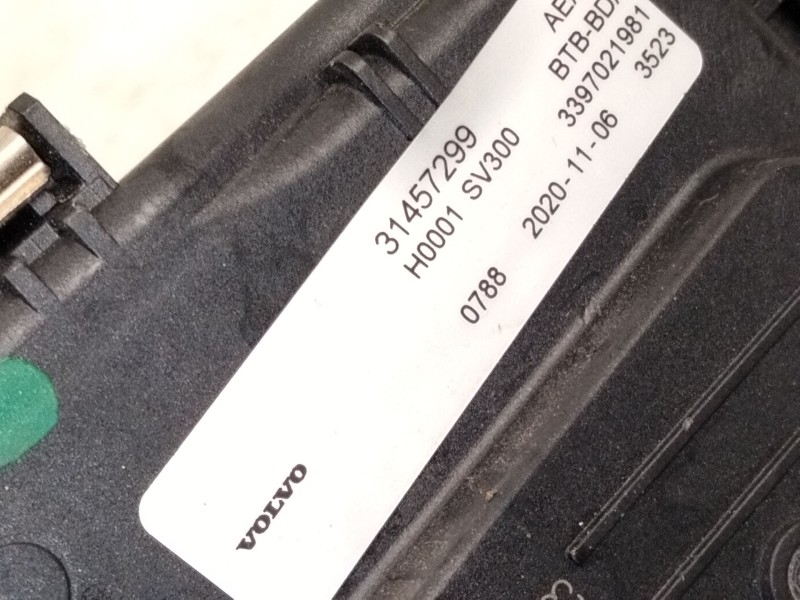 Recambio de motor limpia delantero para volvo xc40 (536) t2 referencia OEM IAM 31457299  