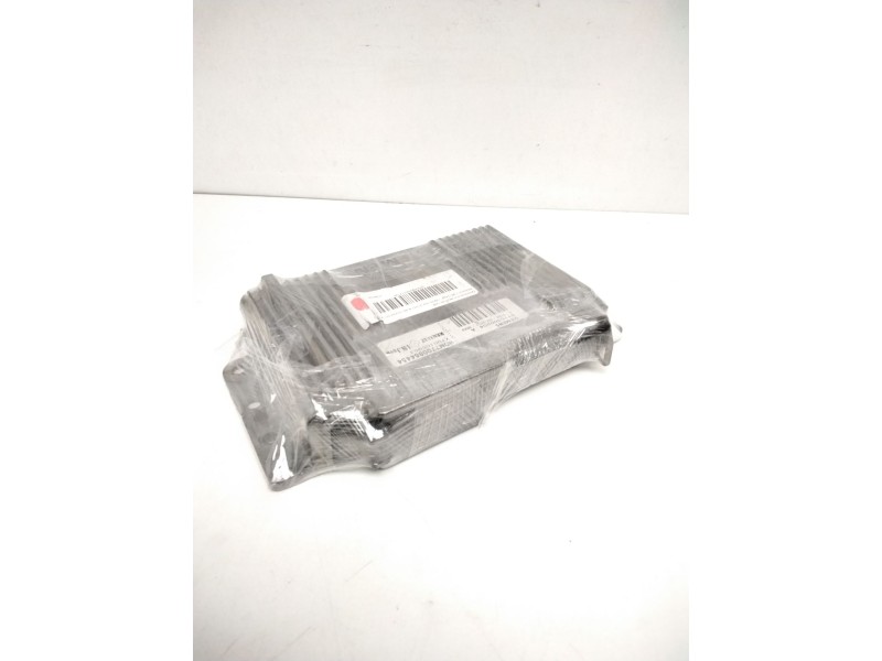 Recambio de centralita motor uce para renault megane i berlina hatchback (ba0) 1.5 cat referencia OEM IAM S115300204A 7700864454