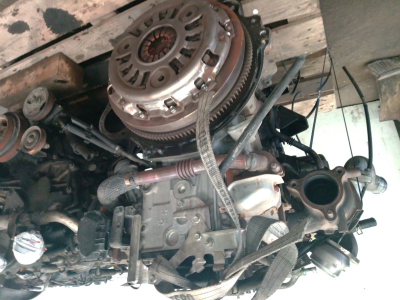 Recambio de despiece motor para renault maxity referencia OEM IAM ZD30  