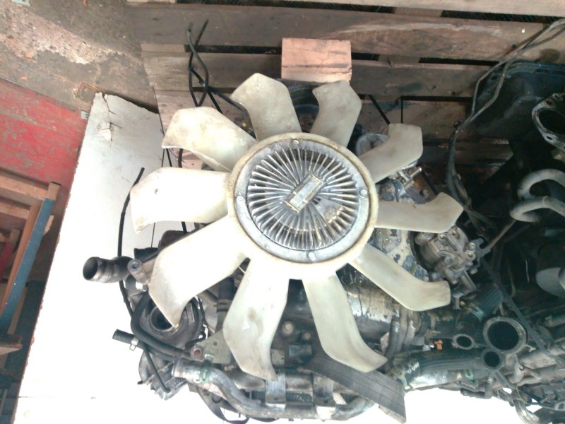 Recambio de despiece motor para renault maxity referencia OEM IAM ZD30  