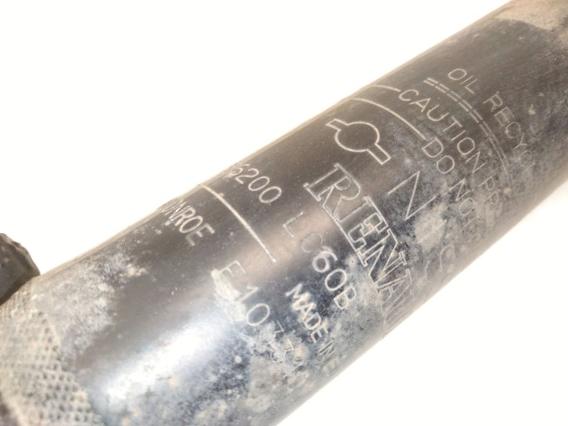 Recambio de amortiguador trasero derecho para renault maxity referencia OEM IAM 56200LC60B  