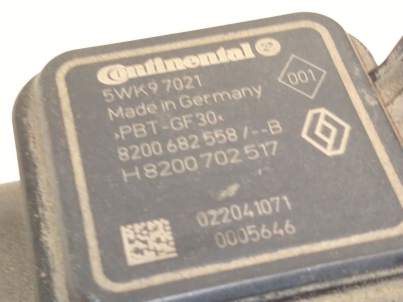 Recambio de caudalimetro para renault grand scénic iii (jz0/1_) 1.5 dci referencia OEM IAM 8200682558  