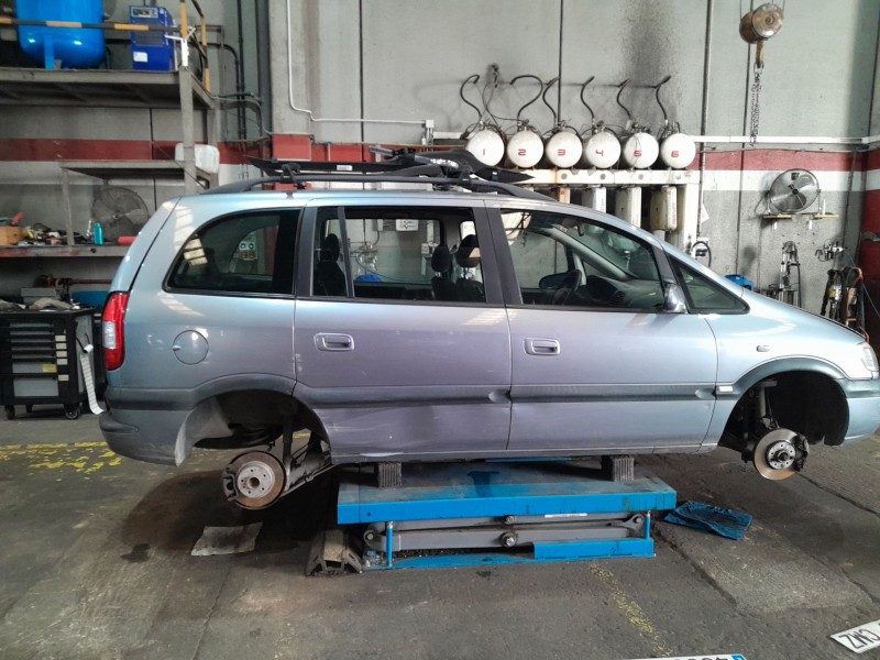 opel zafira a monospace (t98) del año 2003