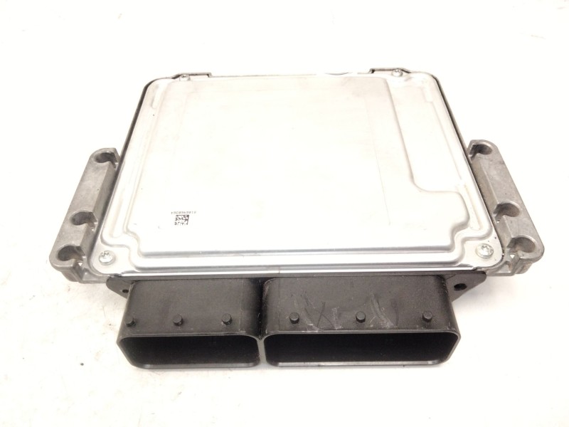 Recambio de centralita motor uce para volvo xc40 (536) t2 referencia OEM IAM 32255068 0261S21545 P0032255068