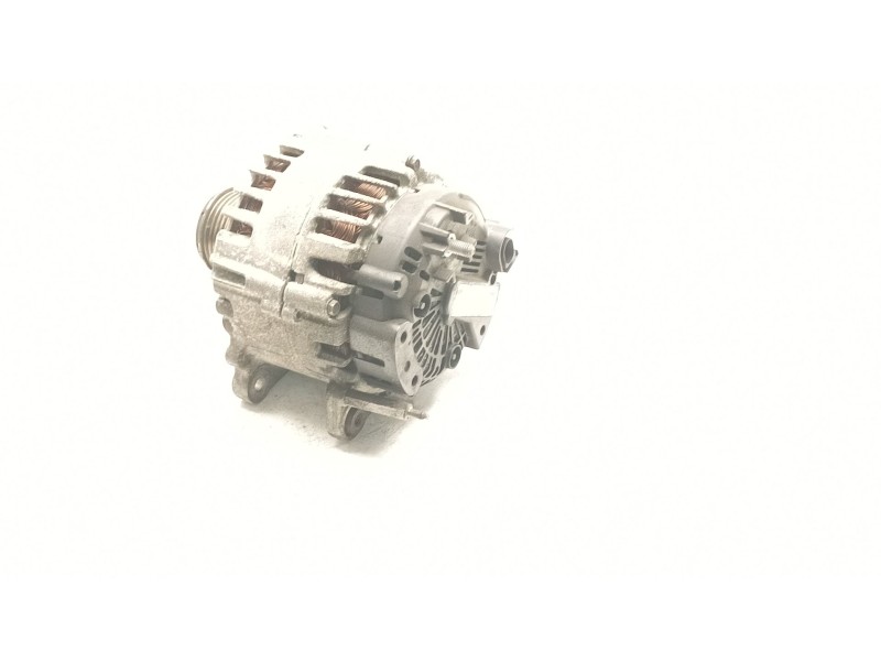Recambio de alternador para volkswagen passat b6 variant (3c5) 1.9 tdi referencia OEM IAM   