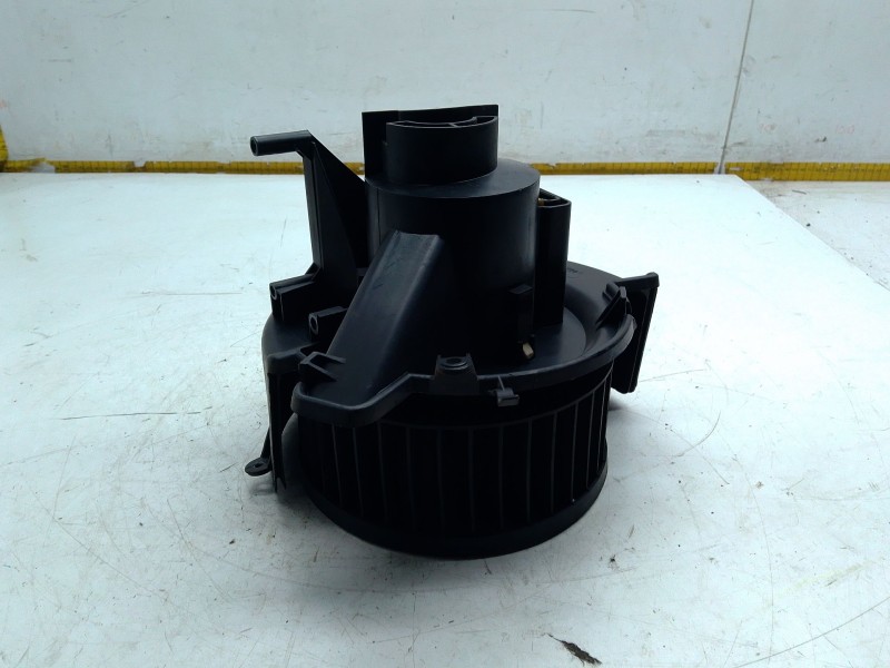 Recambio de motor calefaccion para opel zafira a monospace (t98) 2.0 dti 16v (f75) referencia OEM IAM 9002249  