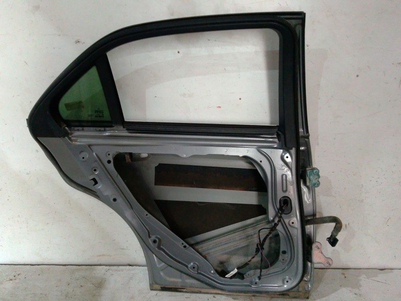 Recambio de puerta trasera izquierda para mercedes-benz clase e (w212) e 350 cdi (212.023) referencia OEM IAM A21273201  