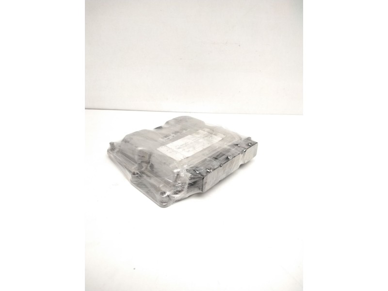 Recambio de centralita motor uce para peugeot 406 berlina (s1/s2) srdt referencia OEM IAM 0281010627 9642301880 28FM0000