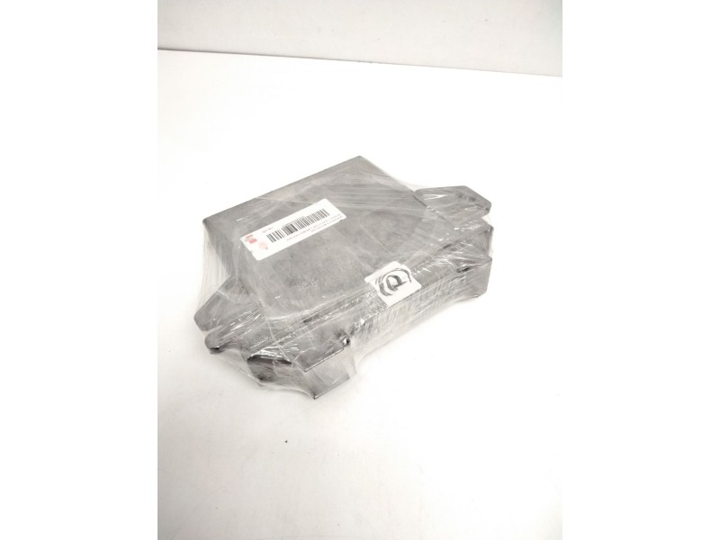 Recambio de centralita motor uce para renault clio ii fase i (b/cbo) 1.9 d alize referencia OEM IAM 7700104956 7700111205 R04080