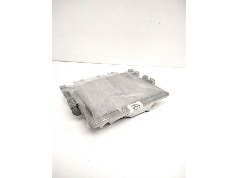 Recambio de centralita motor uce para renault megane ii classic berlina confort authentique referencia OEM IAM 8200565863 S12232