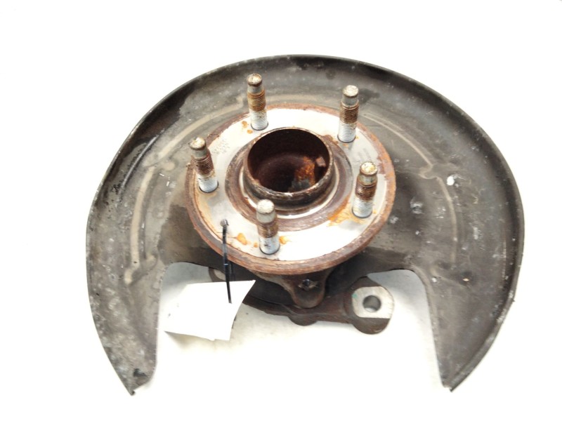 Recambio de buje trasero izquierdo para opel astra k sports tourer excellence referencia OEM IAM 13507454  