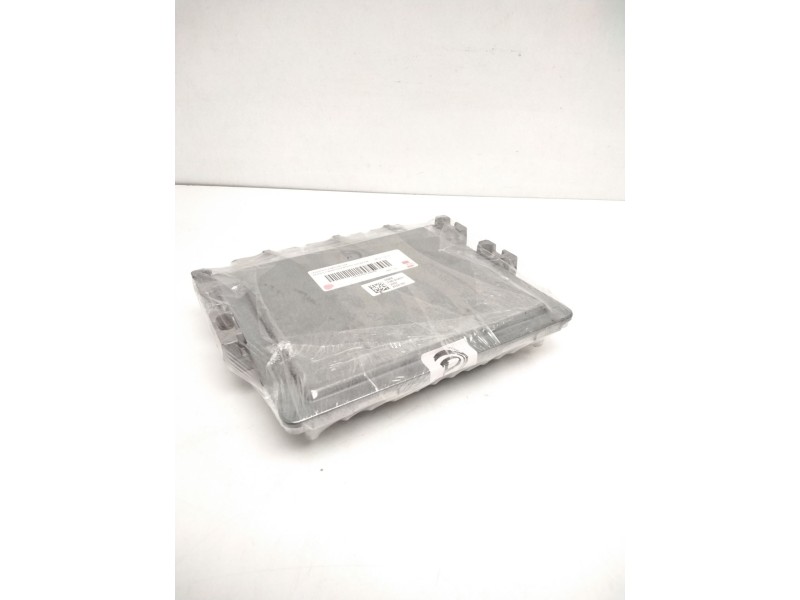 Recambio de centralita motor uce para renault master kasten l1h1 ka 2,8t referencia OEM IAM 237104246R 237105093R S180193133A