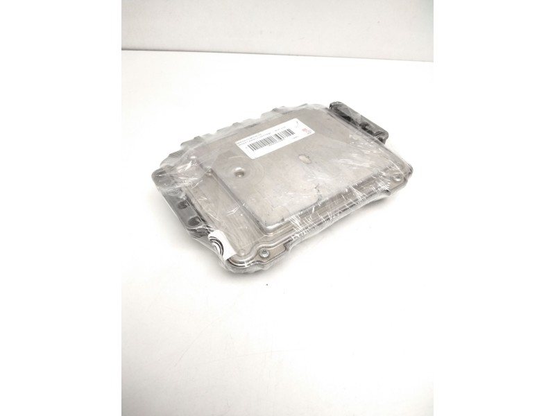 Recambio de centralita motor uce para renault scenic ii luxe privilege referencia OEM IAM 0281011549 8200391966 8200370779