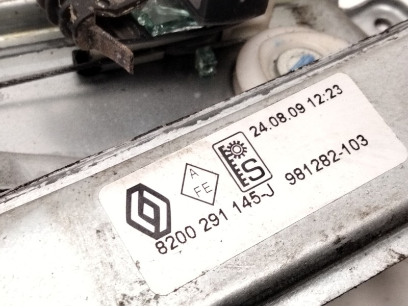 Recambio de elevalunas delantero izquierdo para renault clio grandtour dynamique referencia OEM IAM 8200291145  