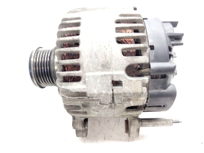 Recambio de alternador para skoda octavia ii (1z3) 2.0 tdi 16v referencia OEM IAM 06F903023  