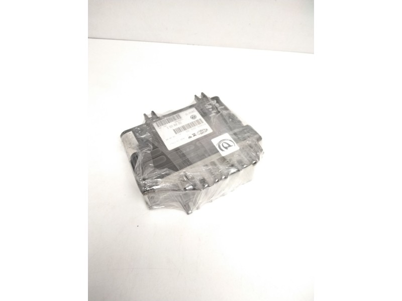 Recambio de modulo encendido para volkswagen polo classic (6v2) 1.4 referencia OEM IAM 032906030D 6160035500 IAW1AVV0