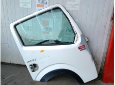 Recambio de puerta delantera derecha para renault maxity referencia OEM IAM   