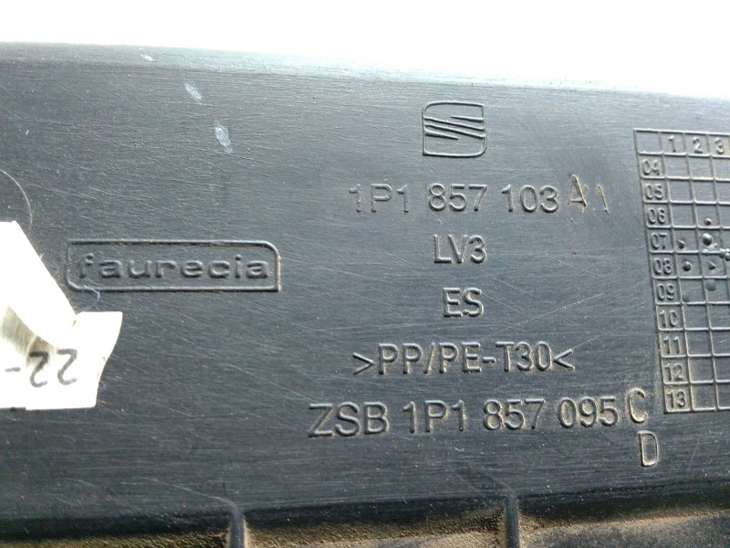 Recambio de guantera para seat leon (1p1) 1.4 16v referencia OEM IAM 1P1857103  