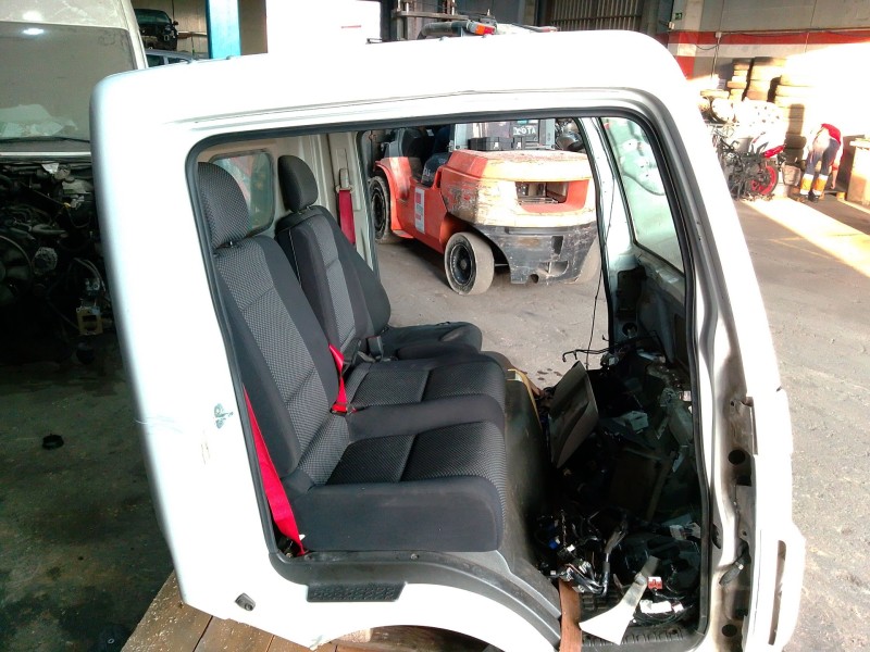 Recambio de cabina para renault maxity referencia OEM IAM   