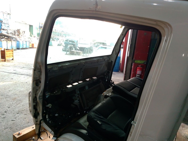 Recambio de cabina para renault maxity referencia OEM IAM   