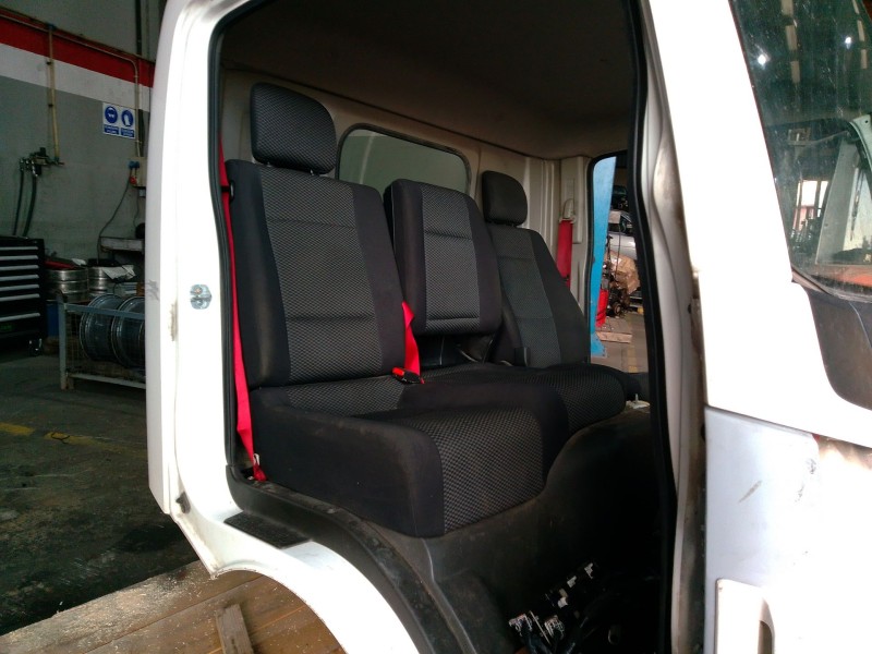 Recambio de cabina para renault maxity referencia OEM IAM   