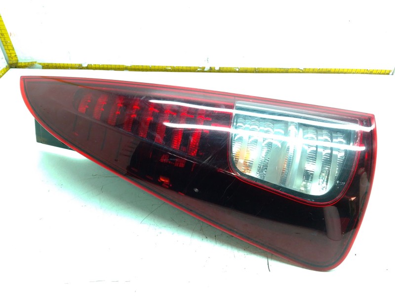 Recambio de piloto trasero izquierdo para renault espace iv (jk0/1_) 2.0 dci (jk02, jk03) referencia OEM IAM 8200394722  