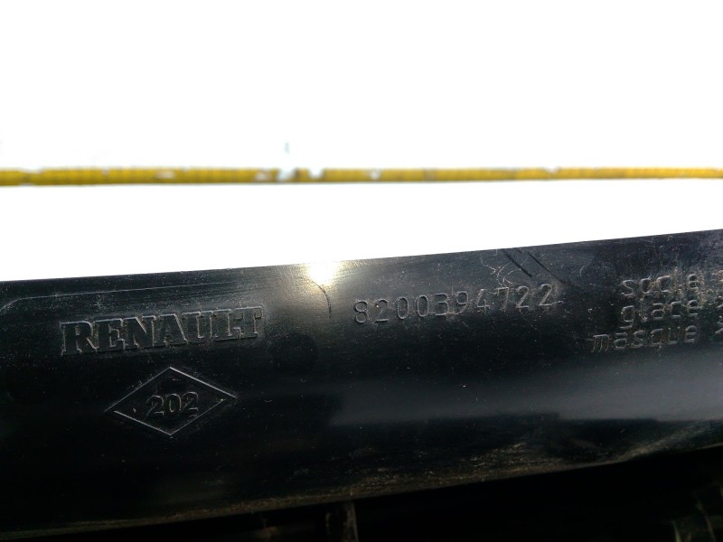 Recambio de piloto trasero izquierdo para renault espace iv (jk0/1_) 2.0 dci (jk02, jk03) referencia OEM IAM 8200394722  