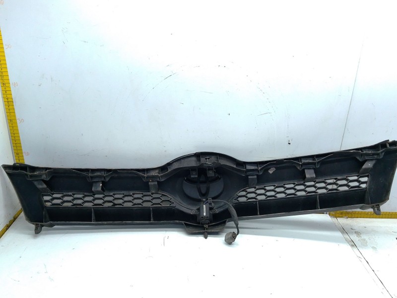 Recambio de rejilla delantera para toyota corolla verso (zer_, zze12_, r1_) 2.2 d-4d (aur10_) referencia OEM IAM 531170F010  