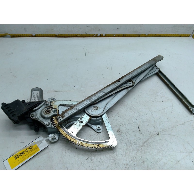 Recambio de elevalunas delantero izquierdo para toyota corolla verso (zer_, zze12_, r1_) 2.2 d-4d (aur10_) referencia OEM IAM   